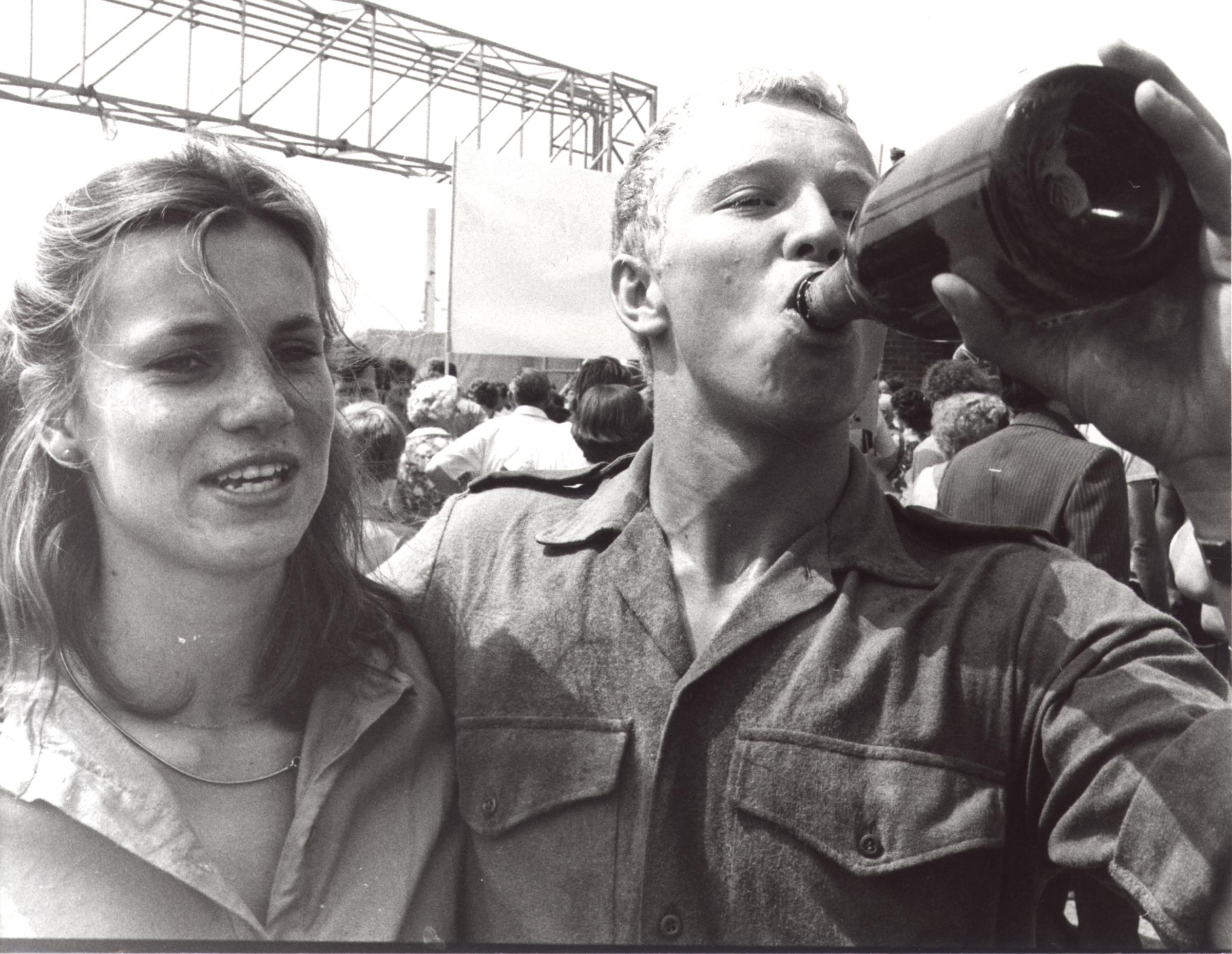 Falklands Homecoming - Joanna Gardner and Paul Mansell